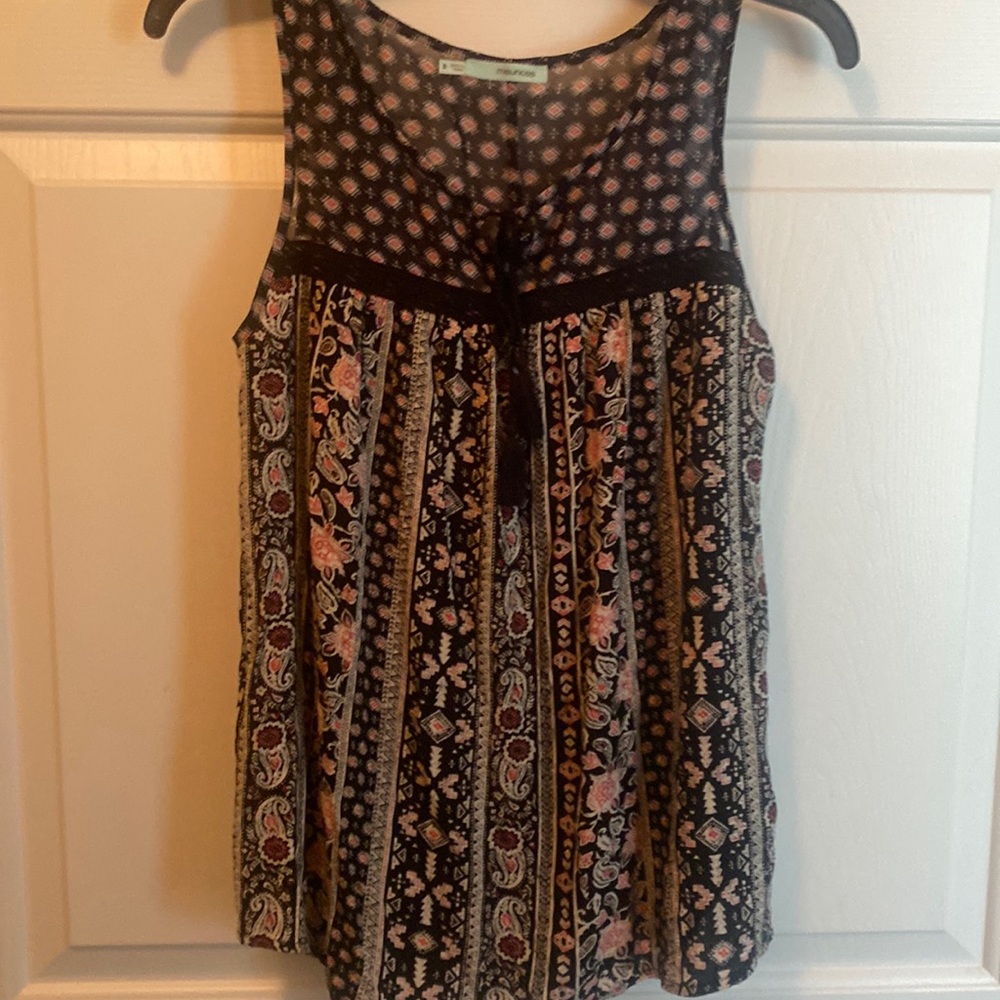 Maunces tank top small boho style